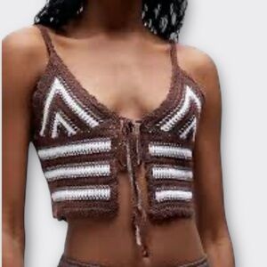 KENDALL & KYLIE Crochet Halter Crop Top Camisole Summer Boho Indie Brown White S